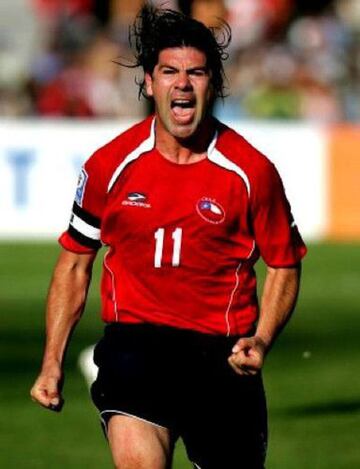 El 'Matador' es uno de los mejores futbolistas chilenos de la historia. Brilló en la U, River Plate, Lazio y Juventus.