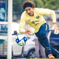 Ochoa tendrá que esperar; Jiménez, titular ante Morelia