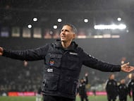 El técnico de San Diego FC reveló cómo fue que el club tomó la determinación de la salida del Chucky Lozano para la próxima temporada en MLS.