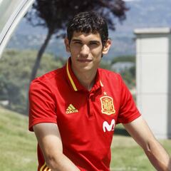 Oficial: Vallejo se quedará en el Madrid la próxima temporada