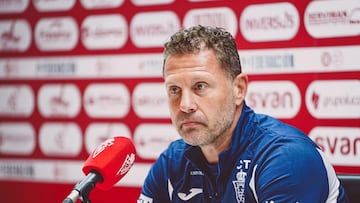 Curro Torres, en la sala de prensa de Nueva Condomina.