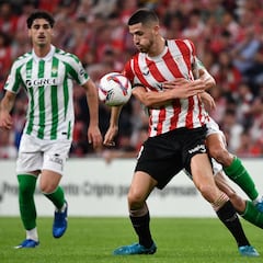 Sancet se lastima el tobillo izquierdo ante el Betis