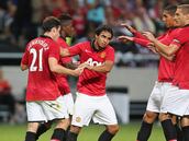 Un ex Manchester United se retira haciendo historia y así recuerda a un chileno: “Amigazo”