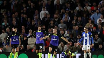 BRIGHTON, ENGLAND - OCTOBER 08: Harry Kane of Tottenham Hotspur goes down with an injury during the Premier League match between Brighton & Hove Albion and Tottenham Hotspur at American Express Community Stadium on October 08, 2022 in Brighton, England. (Photo by Tottenham Hotspur FC/Tottenham Hotspur FC via Getty Images)