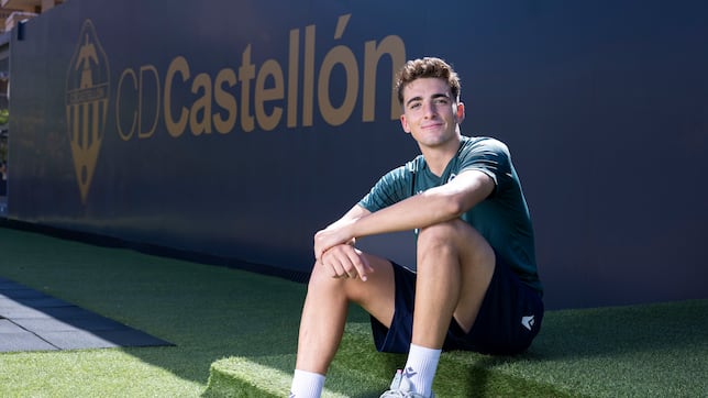 El Castellón renueva a Álex Calatrava hasta 2028