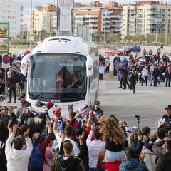 Desplazamiento masivo de la afición del Albacete al Martínez Valero