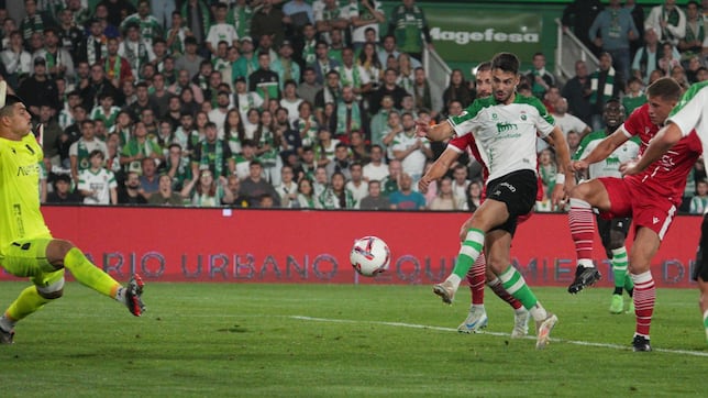 Racing - Córdoba: TV, horario y cómo ver LaLiga Hypermotion online