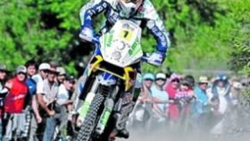 <b>PROBLEMAS. </b>Marc Coma deberá pasar al ataque desde la tercera etapa porque tiene que recortar una importante desventaja.