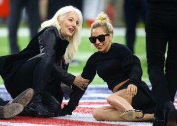 Lady Gaga disfrutó como un seguidor más antes del partido.
