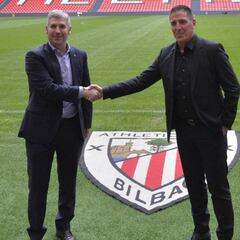 La primera tarea de Berizzo: aligerar su larga plantilla