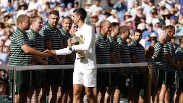 Novak Djokovic se coronó como campeón de Wimbledon al vencer a Nick Kyrgios. ¿Cuánto dinero se ha llevado en su carrera en el Grand Slam?