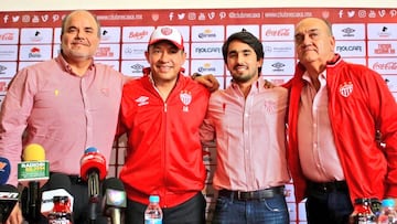 Tal como lo adelantó Don Manolo, el ex estratega del América, fue presentando como director técnico de los Rayos para el Torneo Apertura 2017.