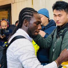 Yimmi Chará ya está en Japón con la Selección Colombia