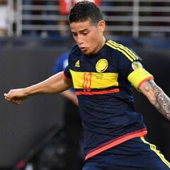 James, 100% de efectividad con los penales en la Selección