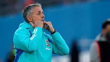 Gustavo Álvarez revoluciona el ataque de la U: de ‘cortado’ a titular