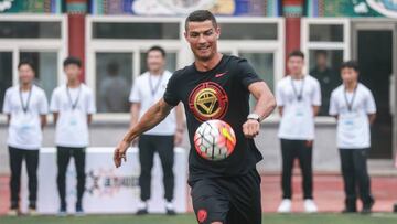 Cristiano llegó a Turín: hoy primer entrenamiento