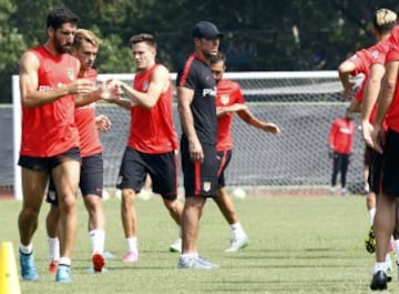 Sesión de entrenamiento del equipo colchonero en Shanghái. 