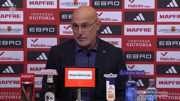 El momento de tensión de De la Fuente en rueda de prensa con la lesión de Lamine