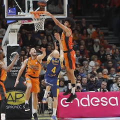 El Valencia y Dubljevic dan un gran paso hacia la Copa