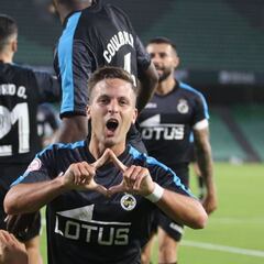 La Balona asalta el Benito Villamarín y presenta credenciales