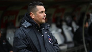 Tapia: "Valdés tomó la decisión de permanecer en Colo Colo"