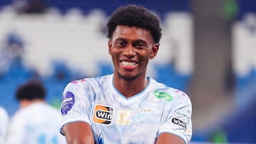 Mateo Cassierra anota en la goleada de Zenit sobre Akron.