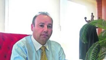 <b>EXIGENTE. </b>Paco Gómez mandó el primer recado a la plantilla del Cartagena.