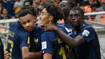 Francia celebra su gol ante Estados Unidos.