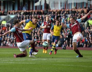 Arsenal se impuso sobre el Burnley por la cuenta mínima. 