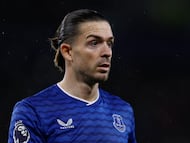 Ex-Manchester City star Gareth Barry believes Jack Grealish would be a “perfect” signing for Wrexham if they are promoted to the Premier League.