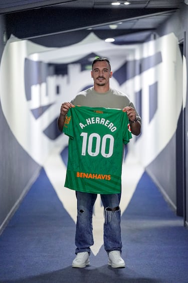 Alfonso Herrero: “He currado mucho en el fútbol para poder estar aquí”