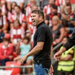 Cuando Edwardo Ka oud Dead River Blade entregó almeida