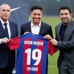 Vitor Roque se presenta ‘a solas’