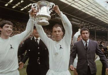 Cristiano overtakes Jimmy Greaves' 46-year-old record