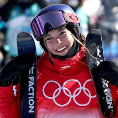 Winter Olympics: Eileen Gu gold extends China's medals record