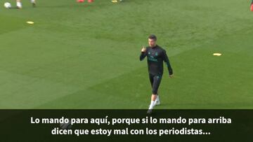 Cristiano bromea a la prensa: un balonazo con recado