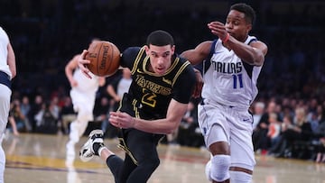 Los Lakers se dan un festín en el regreso triunfal de Lonzo Ball