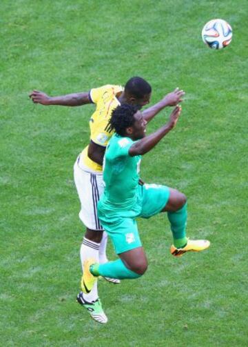 Cristian Zapata y Wilfried Bony.