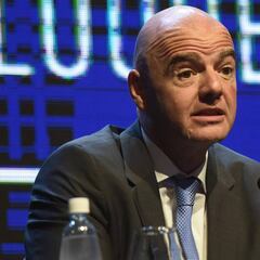 "El Mundial con 48 equipos no se hará en 2022 si Qatar se niega"