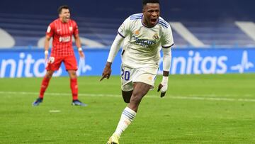 Vinicius marcó un gol al Sevilla similar a los que solía marcar Cristiano de blanco.
