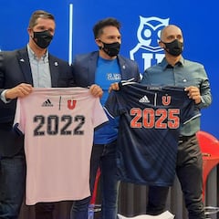 Fanatismo desconocido, promesas y un grito: el 'debut' público del presidente de la U