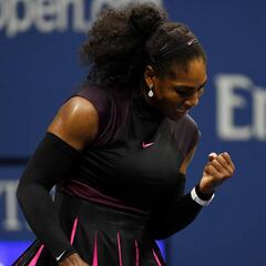 Serena, Venus, Radwanska y Halep pasan a segunda ronda