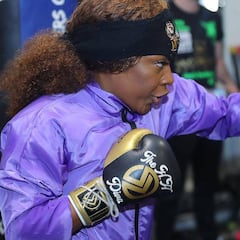 La WBO restablece a Franchon Crews como campeona