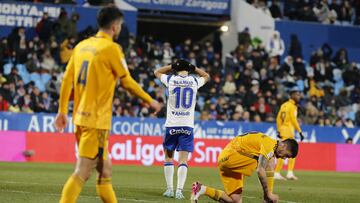 Bermejo se lamenta tras estrellar un balón en el palo frente a la Ponferradina.