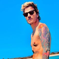 Dani Martín, en bañador tras su radical cambio físico: “A ver si aguanto el tipo y me sacan así”