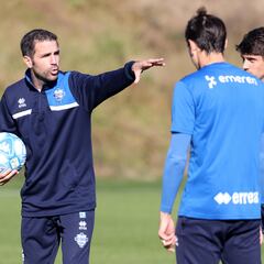 Cesc se estrena con una victoria en el 93’