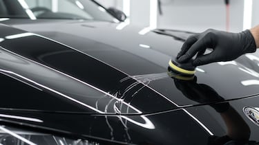 ¿Qué es el recubrimiento cerámico para autos y cómo funciona realmente?