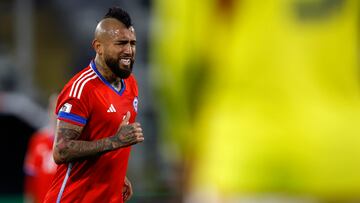 Johnny Herrera apunta a Vidal y defiende a Gareca: “No puedes llevar a un jugador que te insultó ante todo el mundo”