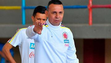 DT seleccion colombia futsal triste ante la decisi&oacute;n de la FCF