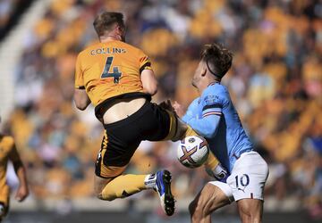Dur¨ªsima entrada de Collins a Grealish en la Premier